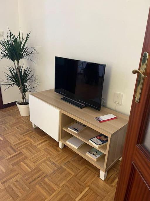 Acogedor Y Soleado Apartamento Recien Amueblado En Gijón Dış mekan fotoğraf